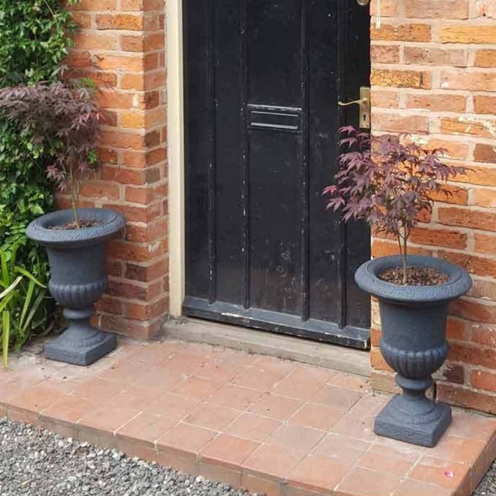 Flower Pot On Foot Round Black - Image 2